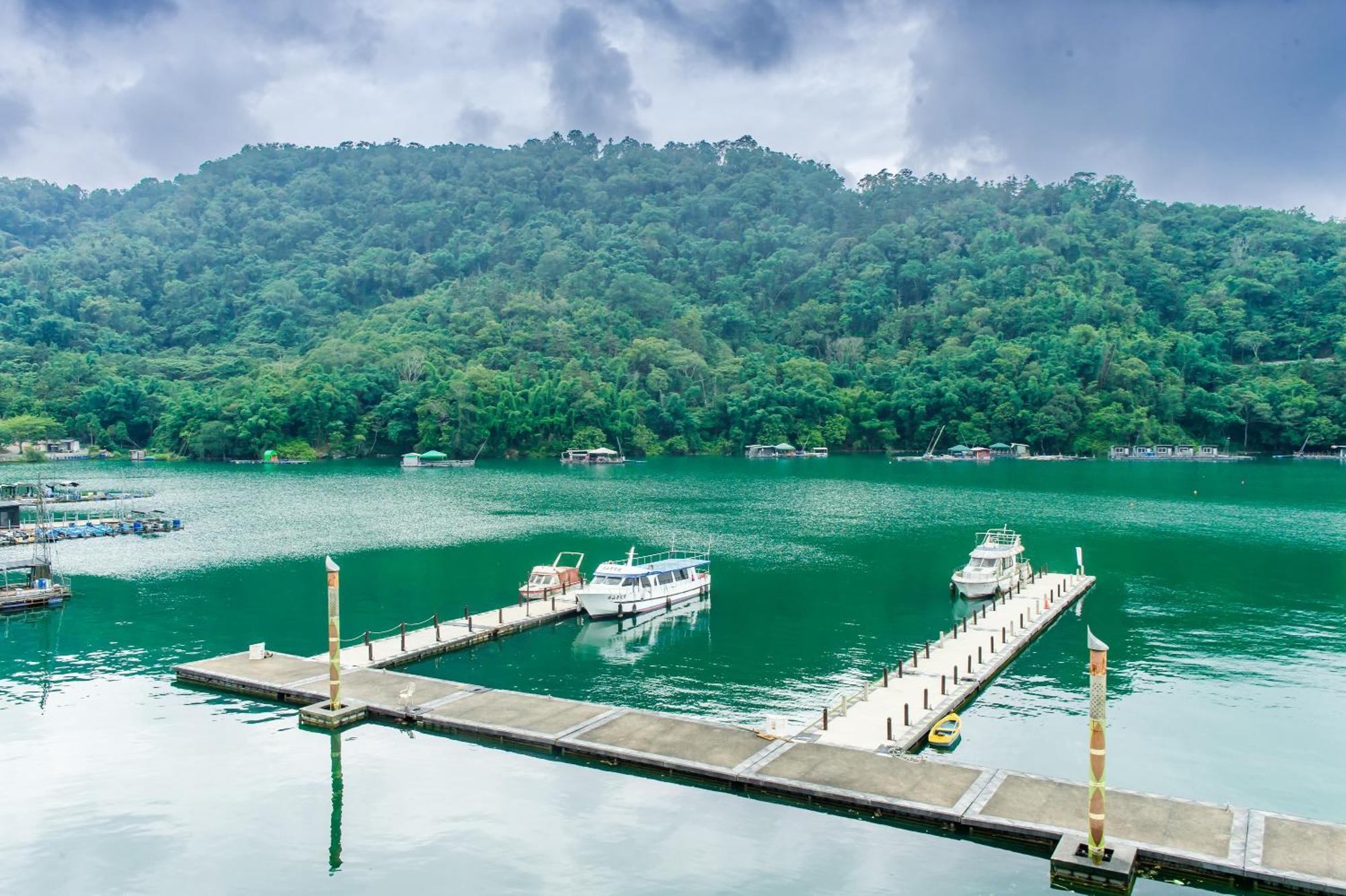 Sun Moon Lake Shui Yang Hall Yuchi Exteriör bild